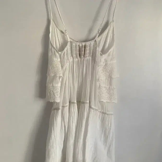 [BUNJANG] Vintage Embroidered Sleeveless Blouse Dress / 빈티지 나시 자수 블라우스 원피스 페어리 모리걸