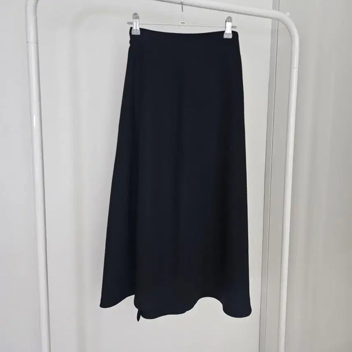 [BUNJANG] Flare Banding Slit Skirt / 