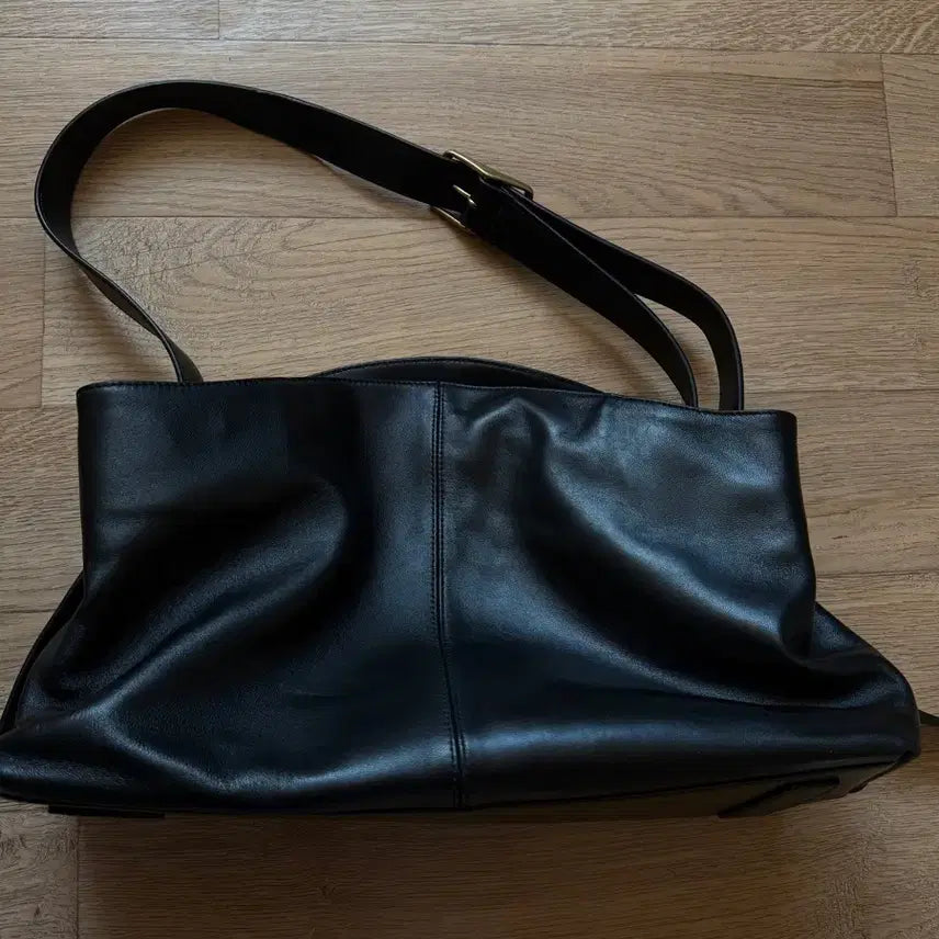 [BUNJANG] Atelier de Lumen Breeze Bag / 아뜰리에 드 루멘 브리즈백