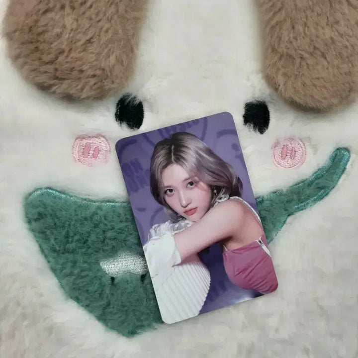 [BUNJANG] IVE Gaeul FROM THE QUEEN Concert Photocard / 아이브 가을 FROM THE QUEEN 콘서트 포카