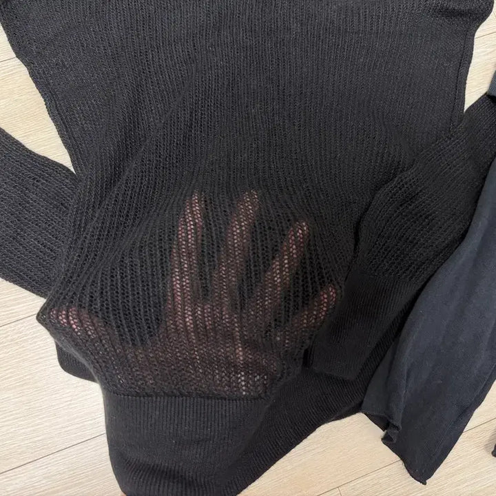 [BUNJANG] Zara Long Sleeve Top Bundle (Mesh / Off-Shoulder) - L / (L)자라 티 2개 (그물긴팔티/오프숄더긴팔티)
