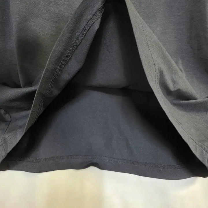 [BUNJANG] Spider Black Short Sleeve T-Shirt 105 / 스파이더 블랙 반팔 티셔츠105