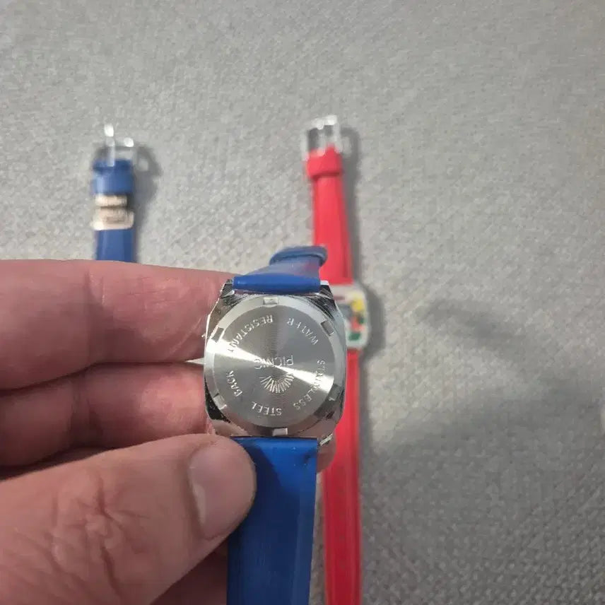 [BUNJANG] Vintage Stationery Store Character Wristwatches / 옛날 고전 근대사 문방구 완구 손목시계