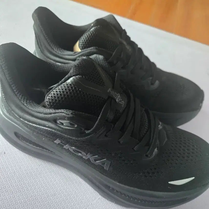 [BUNJANG] Hoka Bondi 9 Sneakers Size 265 New / 호카 본디9 운동화 사이즈 265,270새상품