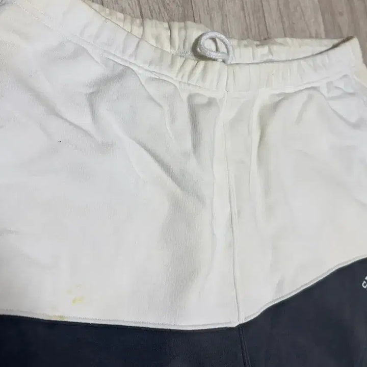 [BUNJANG] Supreme Nike Stripe Sweatpants / 19ss 슈프림 나이키 스트라이프 스웻 팬츠