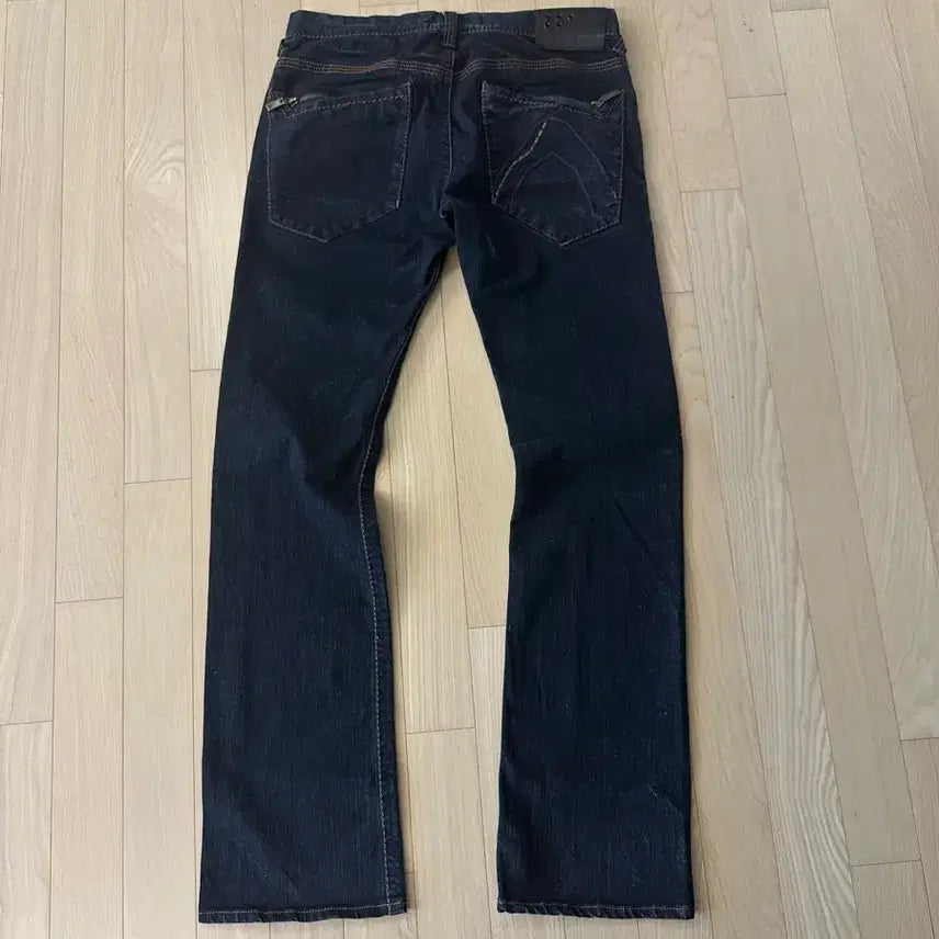 [BUNJANG] Buckaroo Semi Bootcut Denim Jeans / 버커루 세미 부츠컷 데님