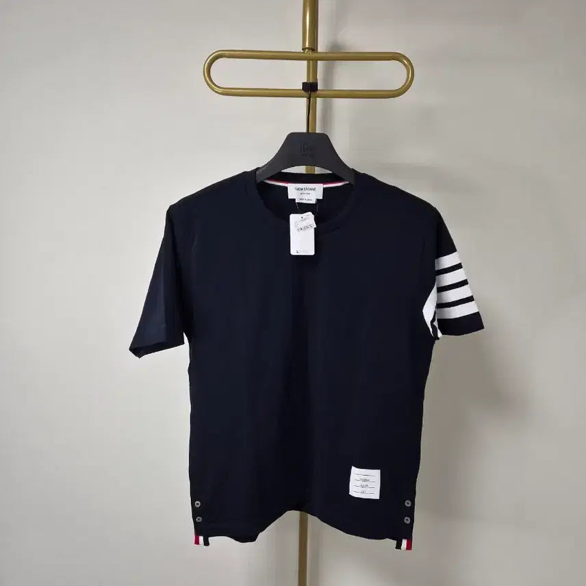 [BUNJANG] Thom Browne Signature Stripe T-Shirt / [2/새상품] 톰브라운 사선 반팔