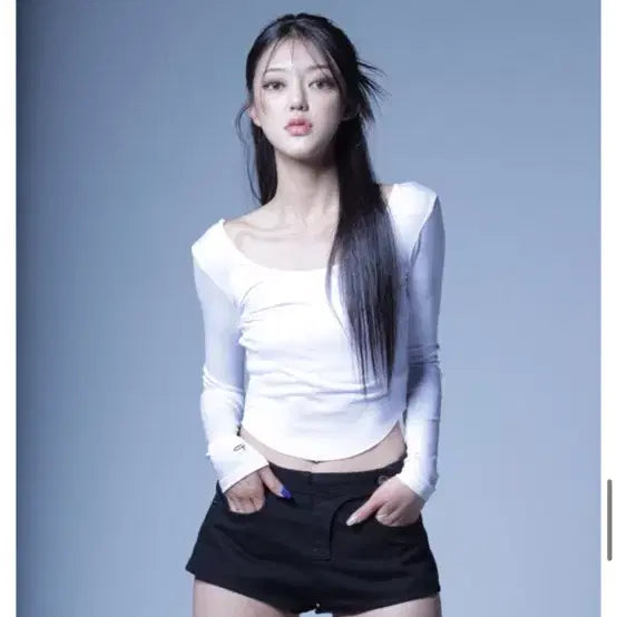 [BUNJANG] Deep In Blue Curved Shorts Black / 딥인블루 커브드 쇼츠 블랙