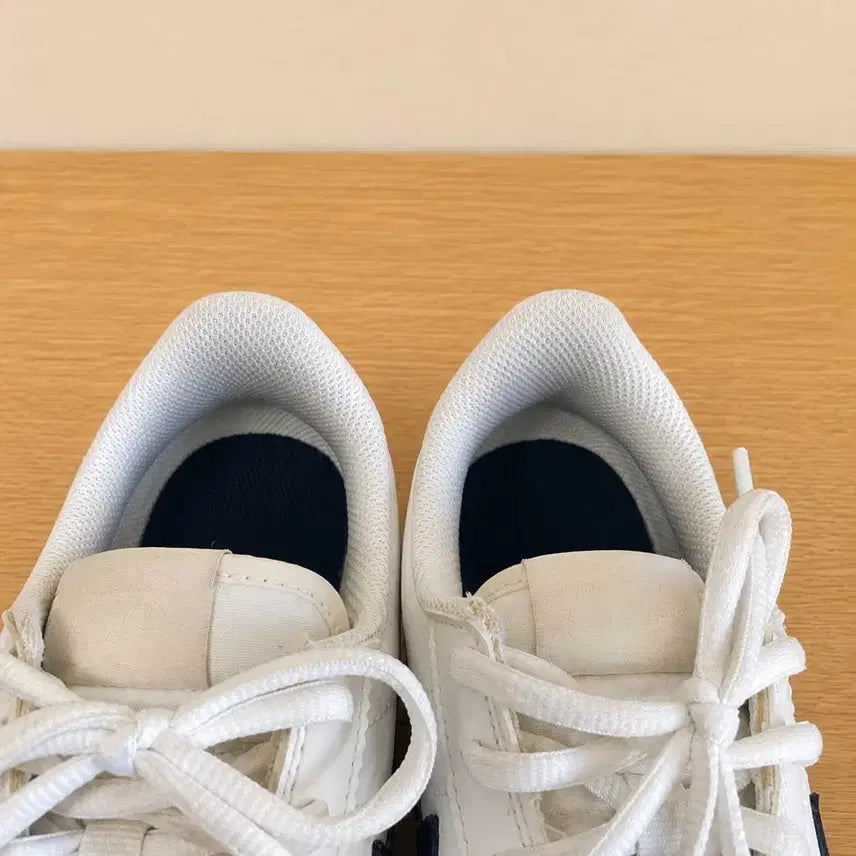 [BUNJANG] Nike Cortez White Black (230mm) / (상태좋음)나이키 코르테즈 흰검 230