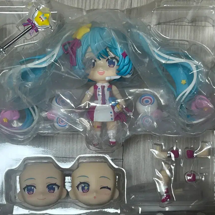 [BUNJANG] Nendoroid Hatsune Miku Magical Mirai 10th Anniversary / 넨도로이드 하츠네 미쿠 매지컬미라이 10주년