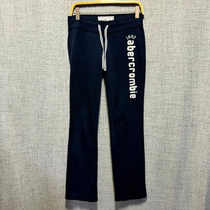 [BUNJANG] Abercrombie Fleece Navy Training Pants M / 아베크롬비 기모 네이비 트레이닝 바지 M