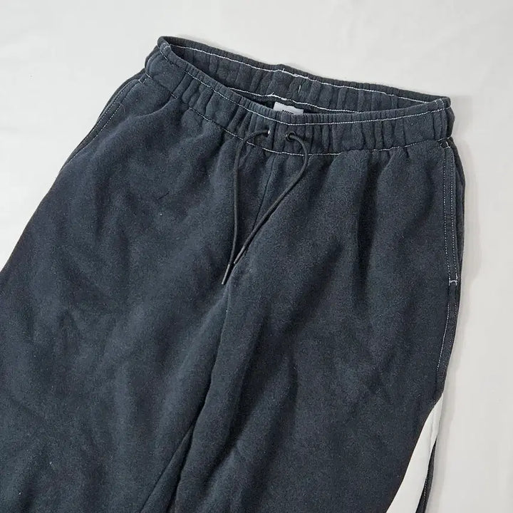 [BUNJANG] Nike Big Swoosh Pleats Jogger Pants (Women&