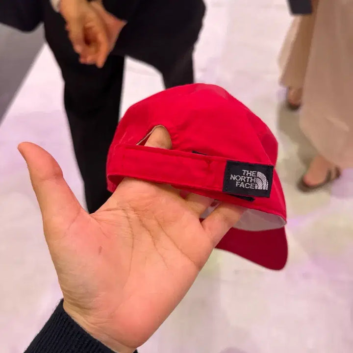 [BUNJANG] Vintage The North Face Red Ball Cap / 빈티지 노스페이스 레드 볼캡