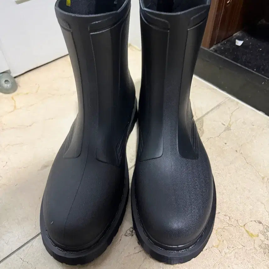 [BUNJANG] Dr. Martens 1460 Reign Boots (Size 280) / 닥터마틴 1460 레인 280사이즈