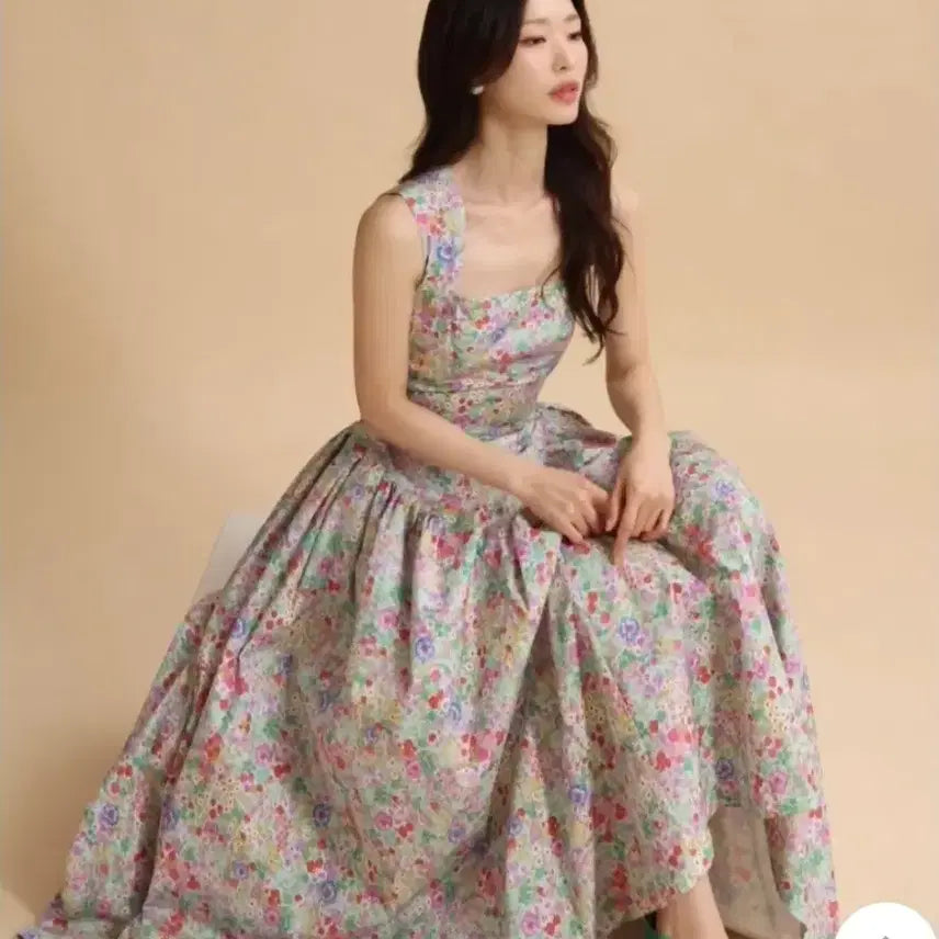 [BUNJANG] Floral Party Dress (Size M Equivalent) / 이사급처 연예인협찬 플로랄 원피스 마른 66 파티복 원피스