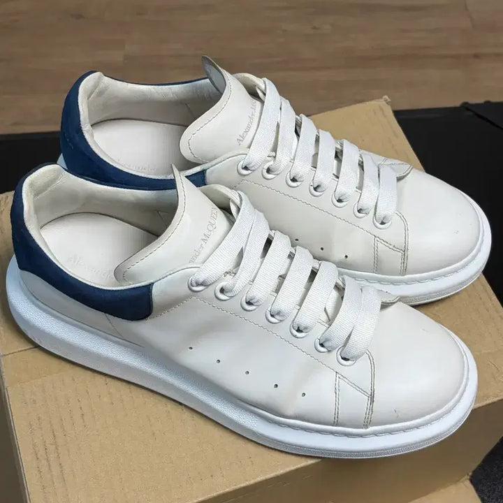 [BUNJANG] Alexander McQueen Oversized Sole Sneakers Size 42 / 정품) 알렉산더 맥퀸 오버솔 42사이즈