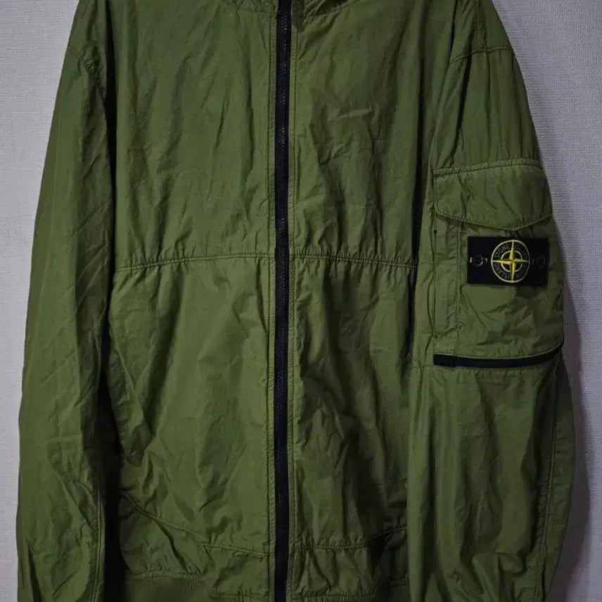 [BUNJANG] Stone Island Naslan Light Watro Hooded Jacket XL / [정품/S+급] 스톤아일랜드 나슬란 라이트 와트로 후드 자켓 105~11