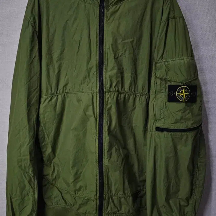 [BUNJANG] Stone Island Naslan Light Watro Hooded Jacket XL / [정품/S+급] 스톤아일랜드 나슬란 라이트 와트로 후드 자켓 105~11