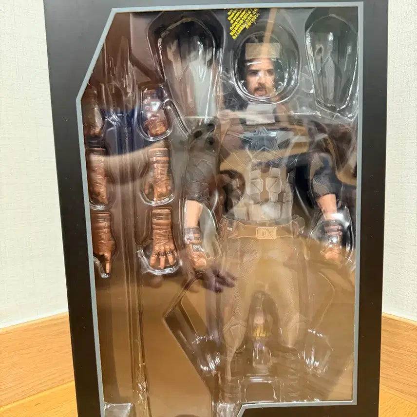 [BUNJANG] Hot Toys Infinity War Captain America / 핫토이 인피니티워 캡틴아메리카