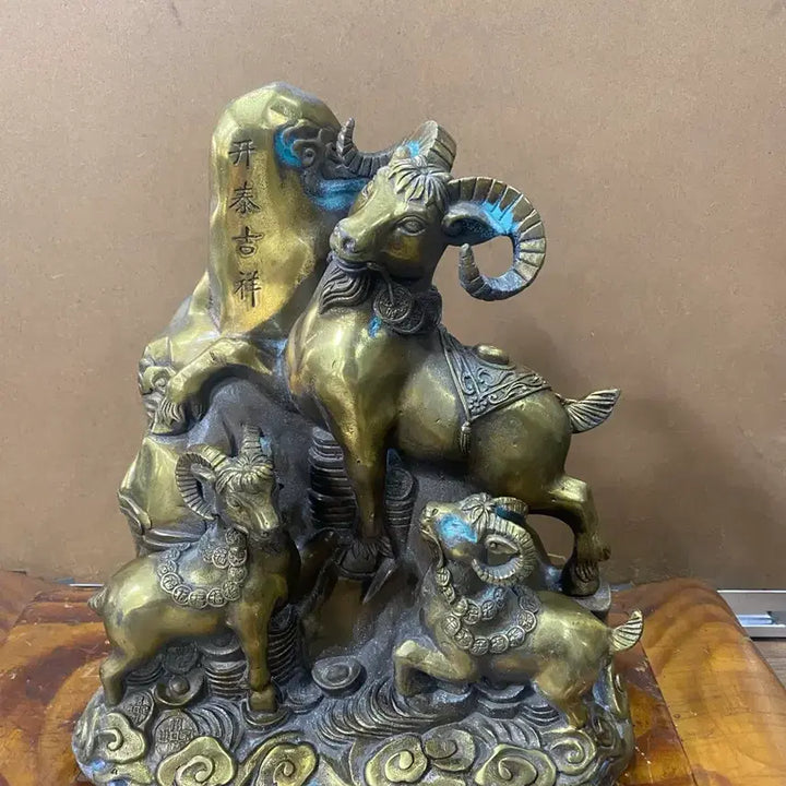 [BUNJANG] Bronze Goat Figurine (Gae-Tae-Gil-Sang) / 브론즈 산양 (개태길상)
