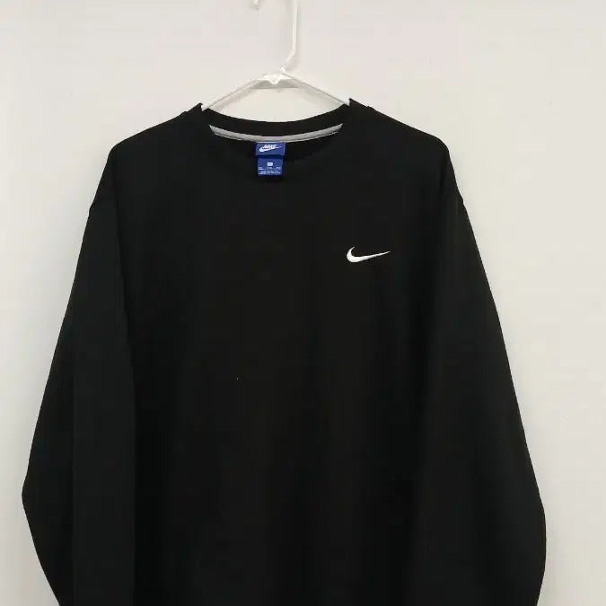 [BUNJANG] Nike Swoosh Black Sweatshirt T-shirt / 나이키 스우시 블랙 맨투맨 티셔츠