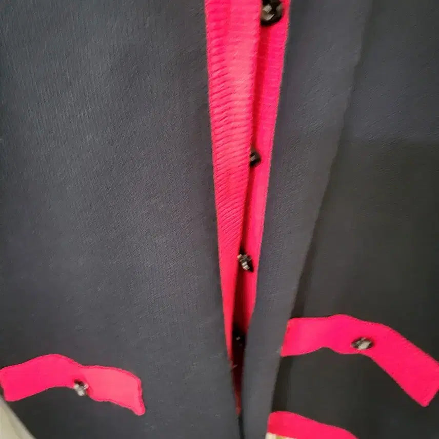 [BUNJANG] Black Red Colorblock Short Sleeve Cardigan / 블랙 레드 배색 반팔 가디건