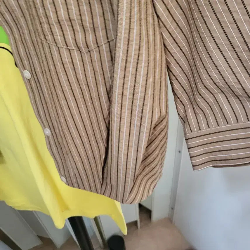 [BUNJANG] Brown Stripe Short Sleeve Shirt / 브라운 스트라이프 반팔 셔츠