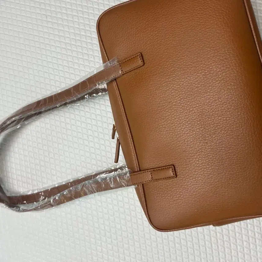 [BUNJANG] FIBRENO Baguette Bag Medium 14k Camel / 피브레노 바게트백 미디움 14마이카멜 새제품
