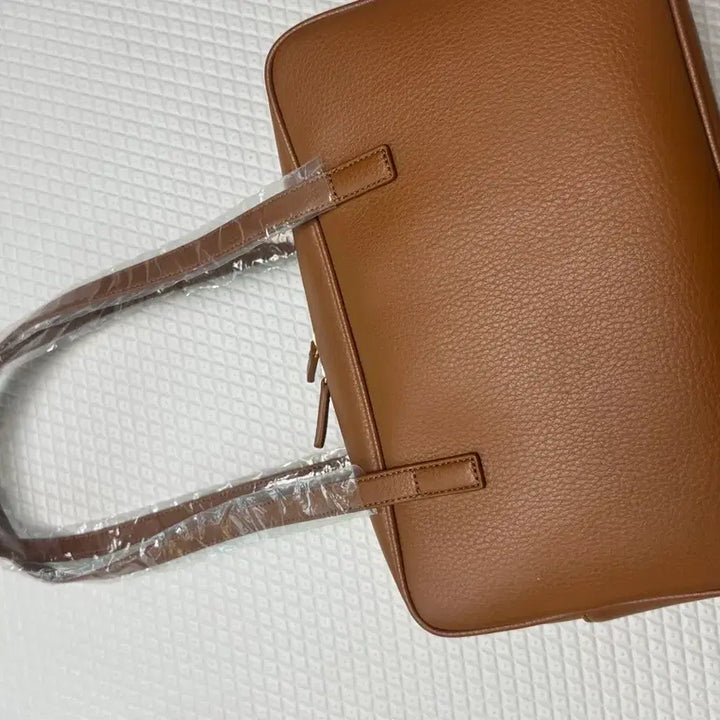 [BUNJANG] FIBRENO Baguette Bag Medium 14k Camel / 피브레노 바게트백 미디움 14마이카멜 새제품