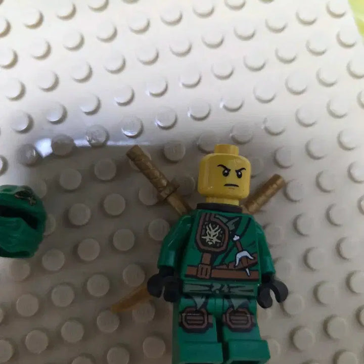 [BUNJANG] LEGO Ninjago Jungle Dojo Lloyd Minifigure / 레고 닌자고 정글 도복 로이드 미니피규어
