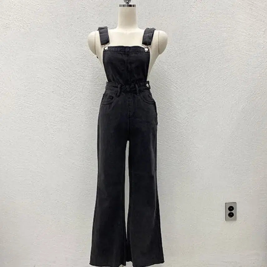 [BUNJANG] Black Denim Bell-Bottom Overalls Pants M Size / 부츠컷 데님 흑청 멜빵 팬츠