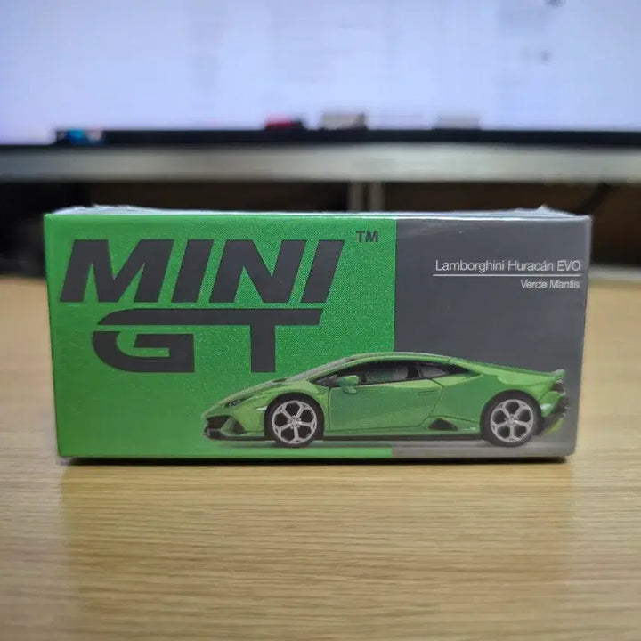 [BUNJANG] Minini GT 328 Lamborghini Huracan EVO Sealed / 미니지티 328 람보르기니 우라칸 EVO 미개봉