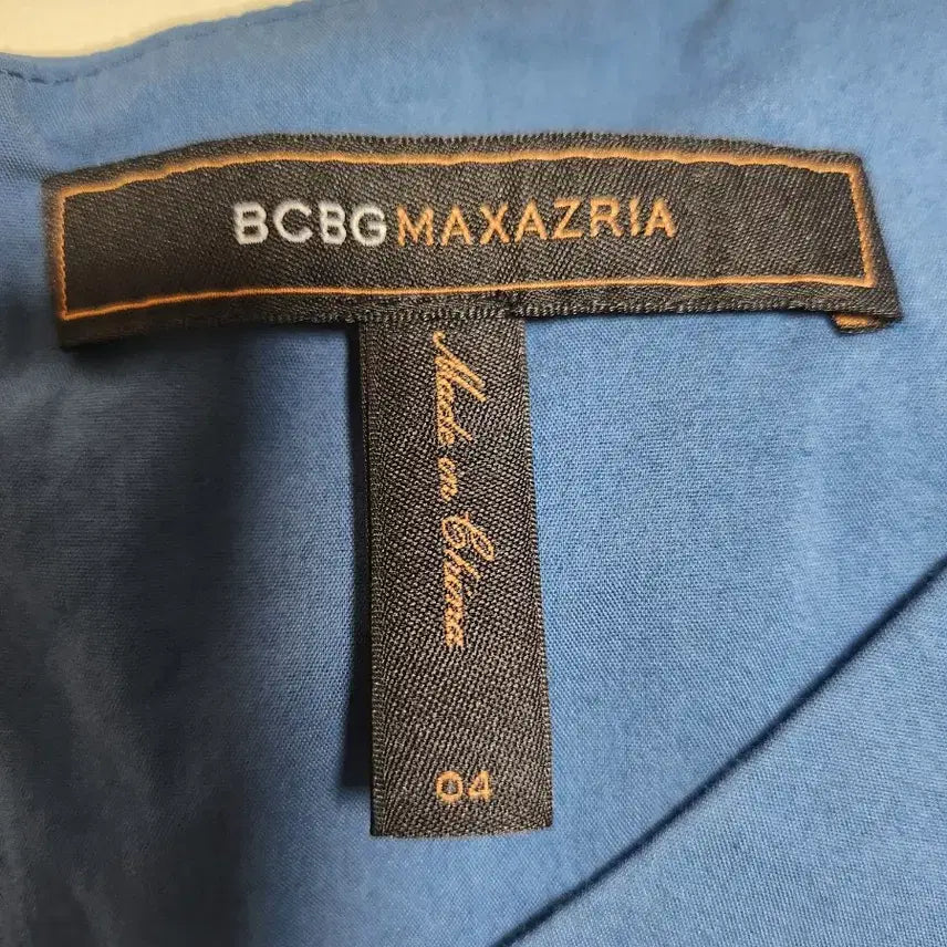 [BUNJANG] BCBG MAX AZRIA Blue Punching Embroidery Midi Dress / BCBG 블루 펀칭 자수 원피스