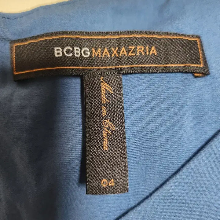 [BUNJANG] BCBG MAX AZRIA Blue Punching Embroidery Midi Dress / BCBG 블루 펀칭 자수 원피스