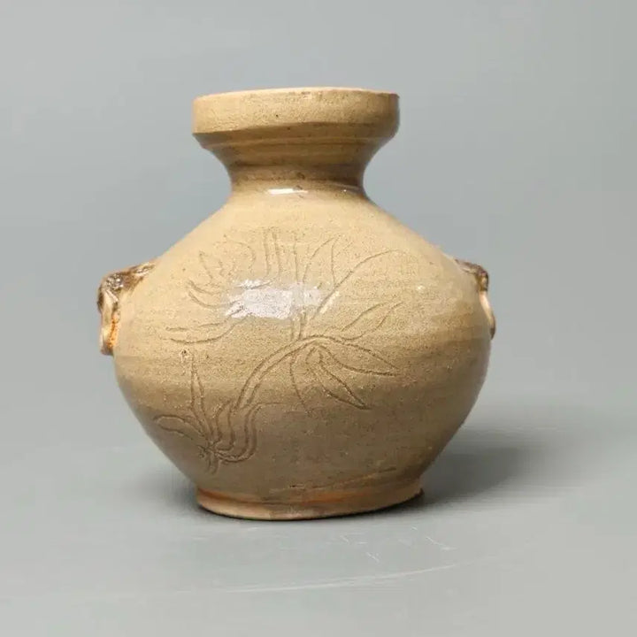 [BUNJANG] Northern Song Dynasty Yue Ware Celadon Carved Lotus Scroll Motif Kylin-shaped Jar (Authentic) / 북송 월요 청자 음각 연판문 이계호 출토품(진품)