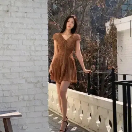 [BUNJANG] JIPPOREM Shirring Detail Mini Dress - Brown / 수입 지뽀렘원피스