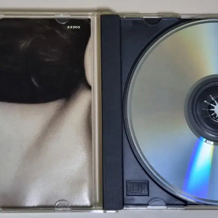 [BUNJANG] Mariah Carey Music Box (Unsealed CD) / 머라이어 캐리 Music Box (개봉 CD)