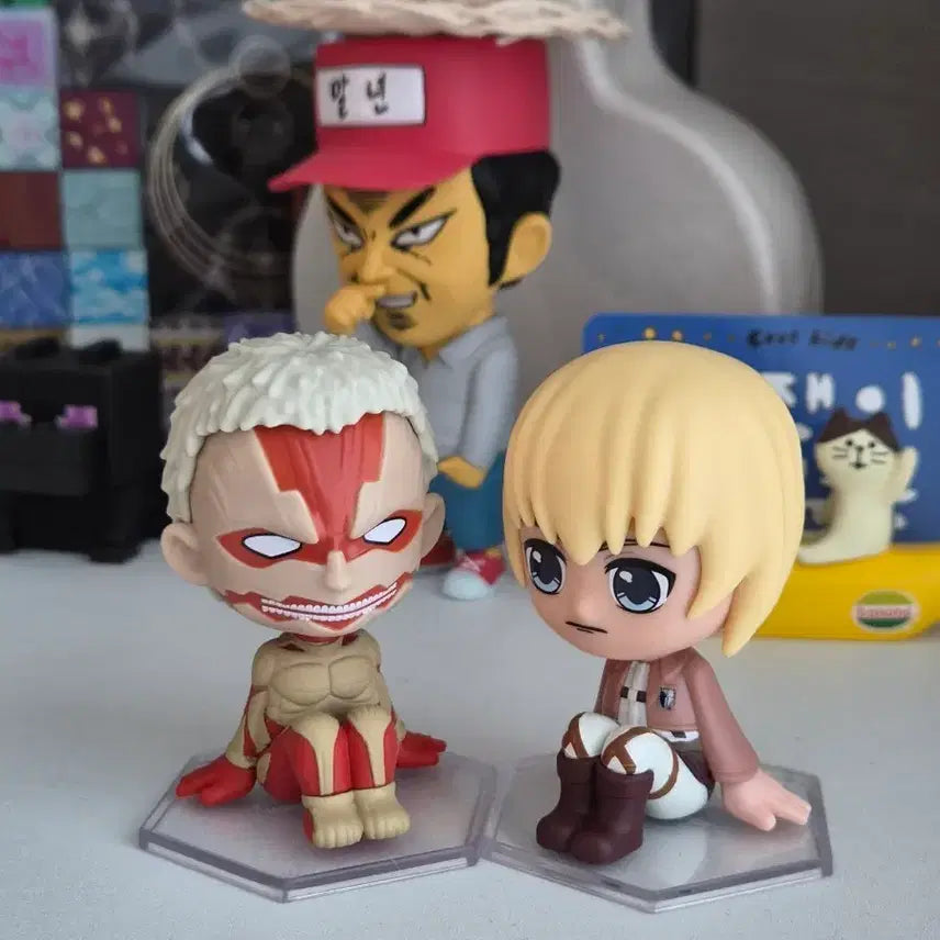 [BUNJANG] Young Toys Attack on Titan Bubble Hero Armored Titan Armin / 진격의거인 영실업 버블히어로 갑옷거인 아르민