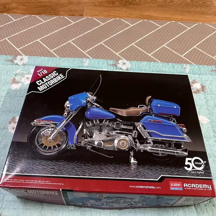 [BUNJANG] Academy 1/10 Scale Classic Motorcycle Plastic Model Kit / 아카데미 1/10 클래식 오토바이 프라모델 판매합니다