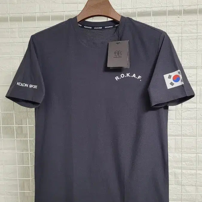 [SOLD OUT] [M]코오롱스포츠X공군 콜라보 아미로카  스판덱스 기능성반판티셔츠 새상품