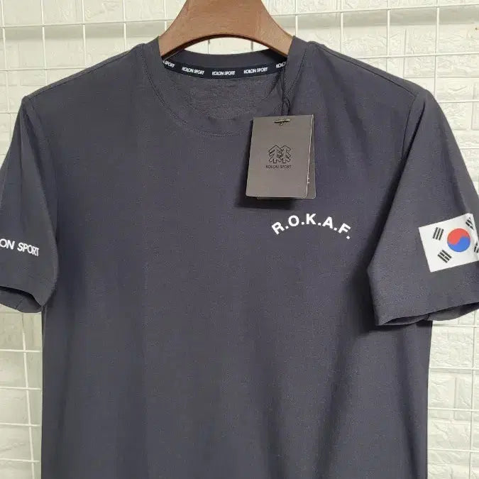 [SOLD OUT] [M]코오롱스포츠X공군 콜라보 아미로카  스판덱스 기능성반판티셔츠 새상품