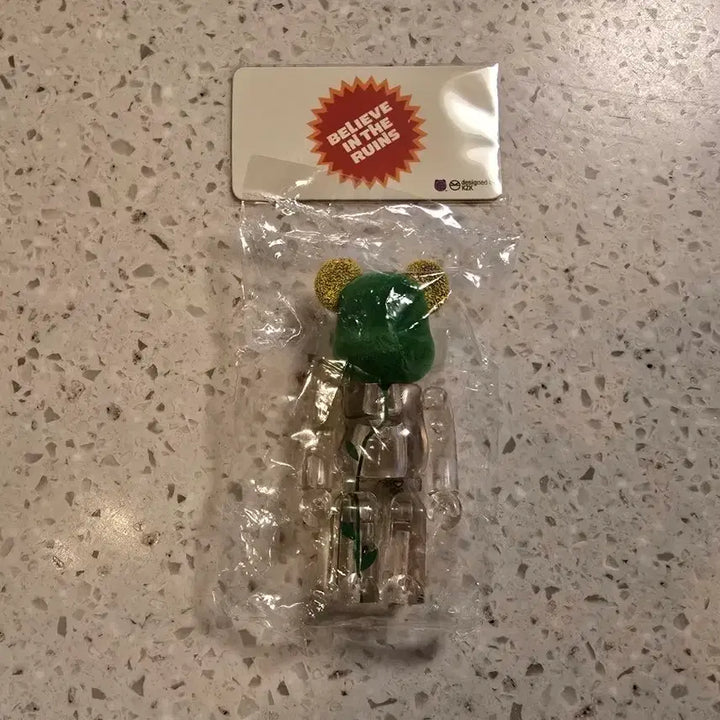 [BUNJANG] Bearbrick Artist Series 19th Edition KZK Sealed New Product / 베어브릭 19탄 아티스트 KZK 미개봉 새상품