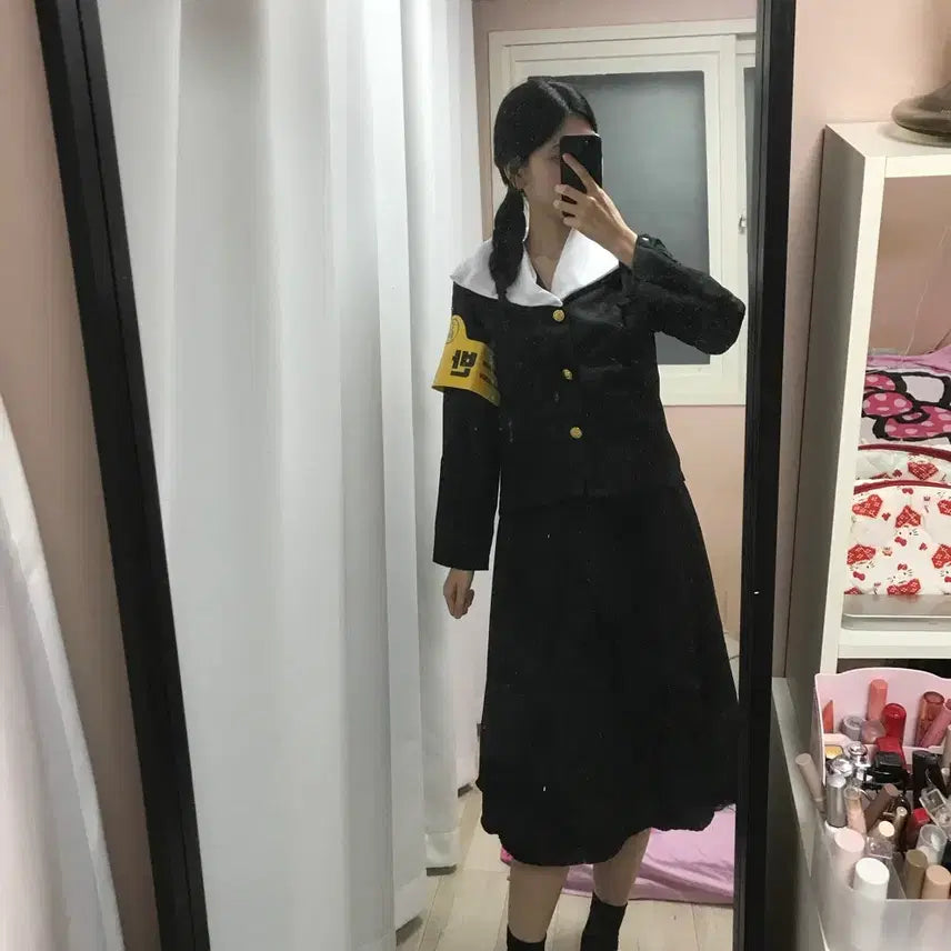 [BUNJANG] Vintage School Uniform Rental for Graduation Photos / 옛날 교복 졸업사진 대여합니다:)