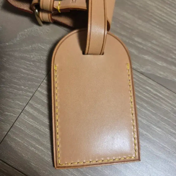 [SOLD OUT] 정품 루이비통 네임택&amp;홀더(2)