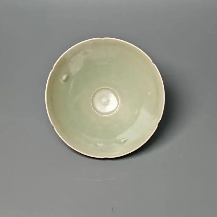 [BUNJANG] Yongcheon Kiln Celadon Bowl with Glaze Drips (Goryeo Dynasty) / [진품] 청대 중기 용천요 청자 대접 출토품 유루문 중국도자기 골동품