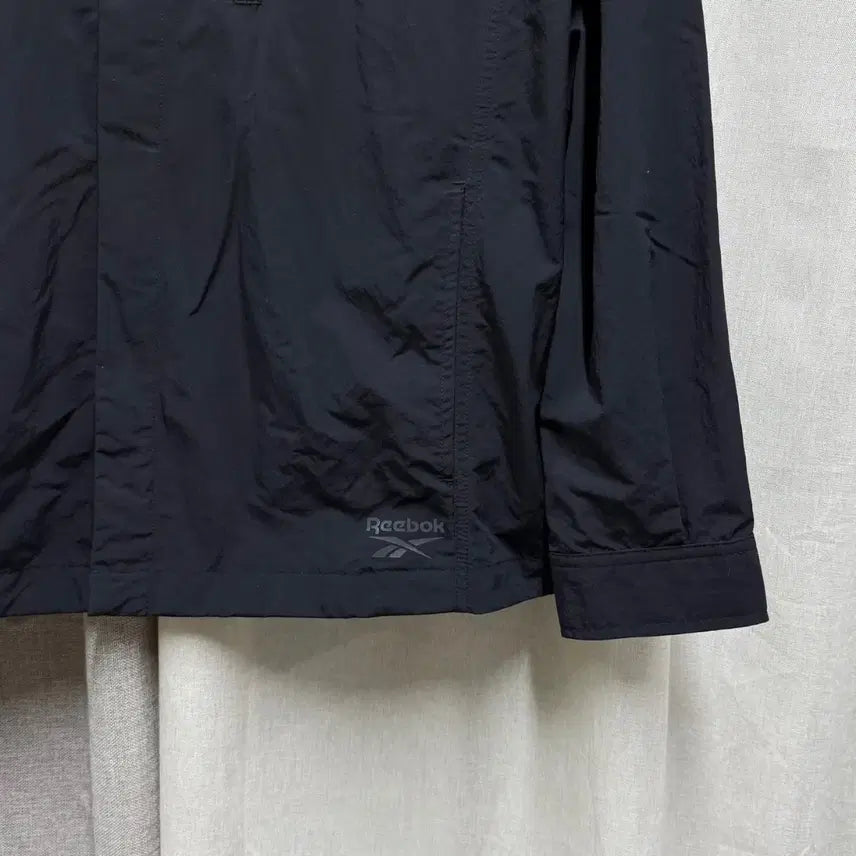 [SOLD OUT] [XL] 리복 Reebok 블랙 경량 바람막이 집업 자켓