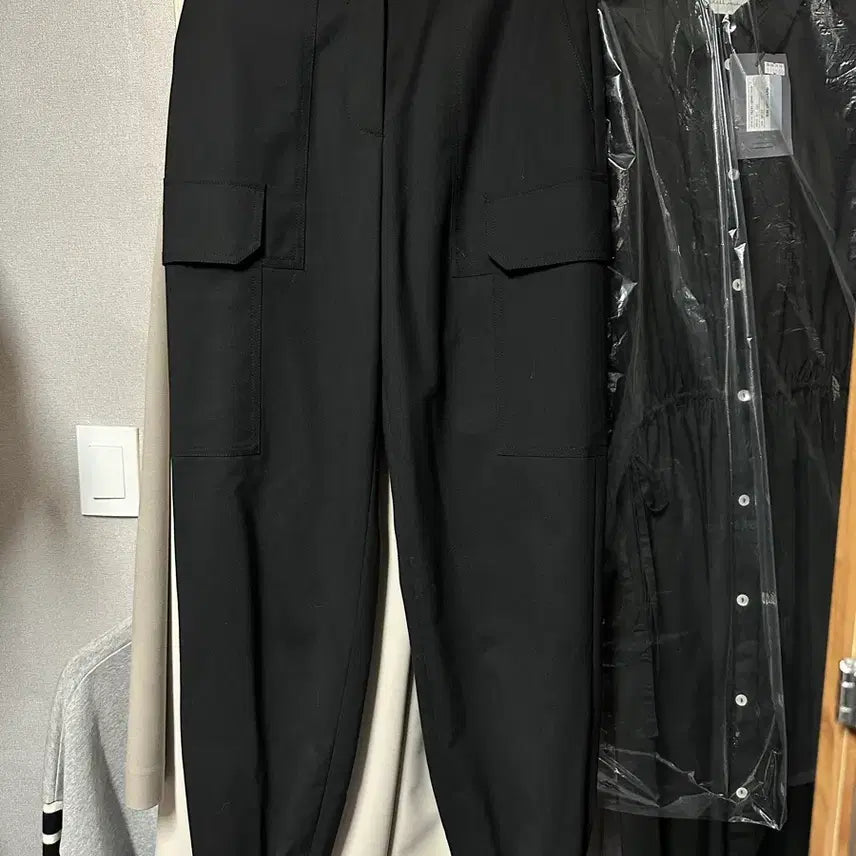 [BUNJANG] Juun.J Black Jogger Pants Size 34 / Juun.J 블랙 조거 팬츠 34 (26사이즈)