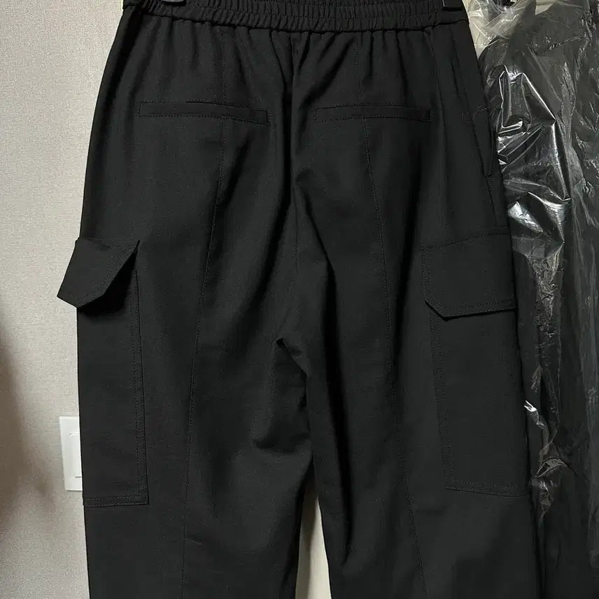 [BUNJANG] Juun.J Black Jogger Pants Size 34 / Juun.J 블랙 조거 팬츠 34 (26사이즈)