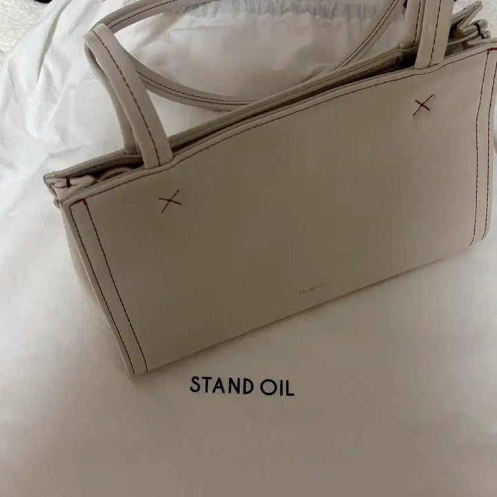 [BUNJANG] Standoil Oblong Bag Tiny Cream / 스탠드오일 오블롱백 티니 크림