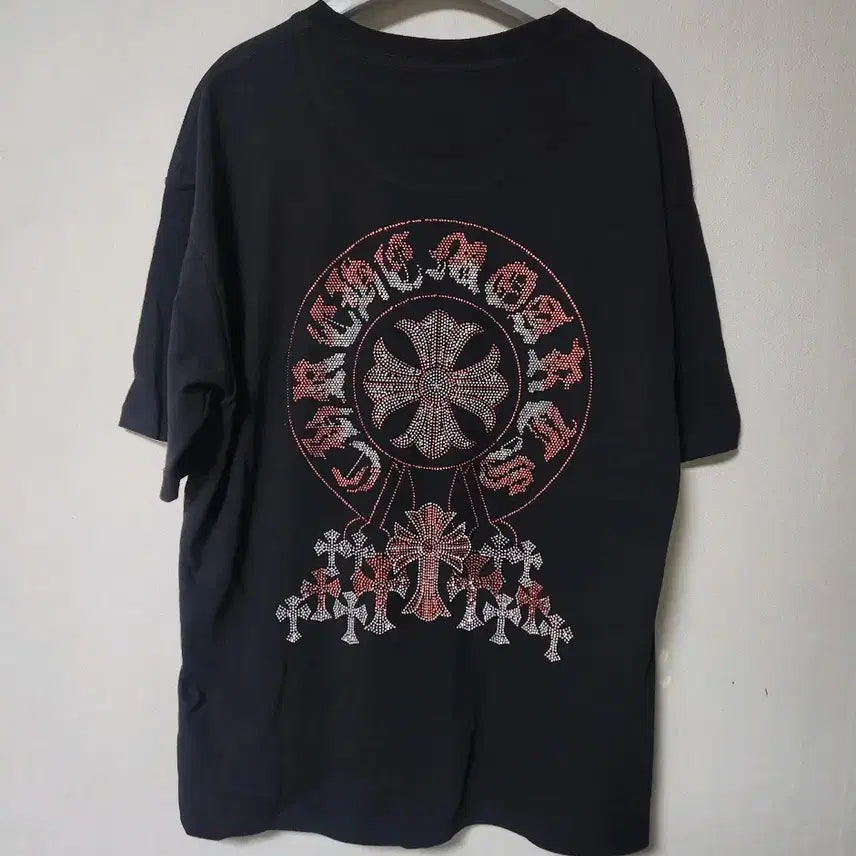 [BUNJANG] Cubic Embellished Short Sleeve T-Shirt / 큐빅장식 반팔티